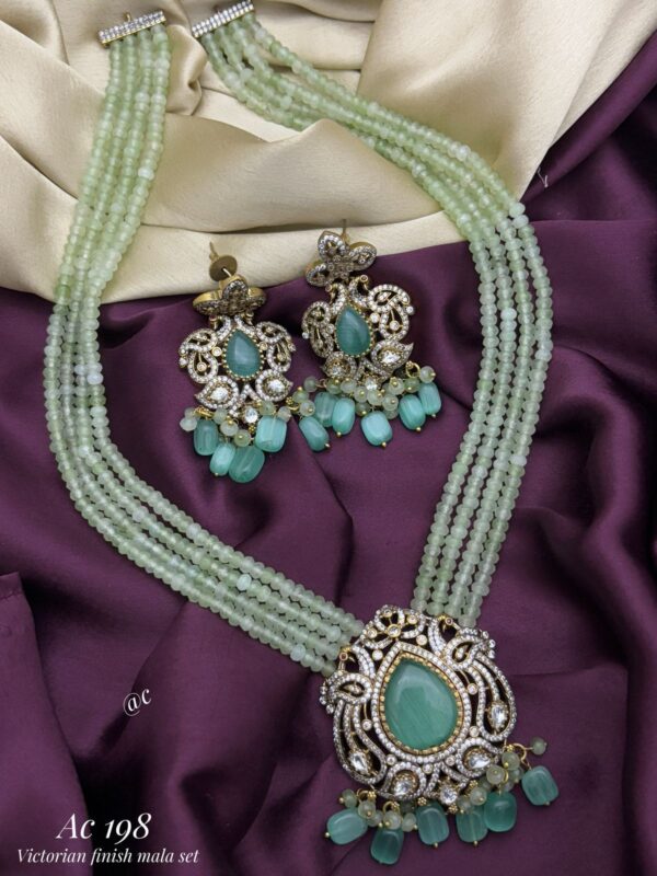 Pearls Mala Set Jewelry