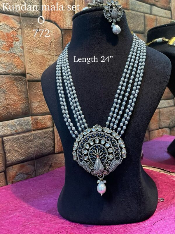 Pearls Mala Set Jewelry