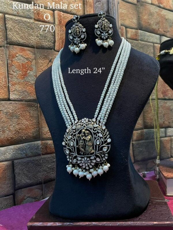 Pearls Mala Set Jewelry