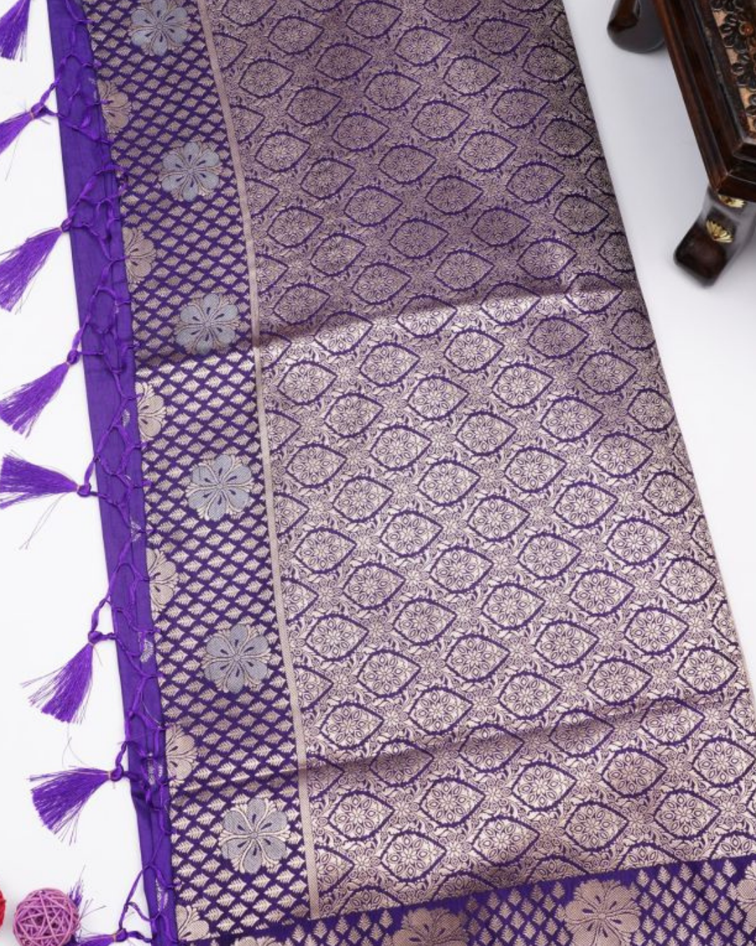 Banarasi Sarees JYOTT