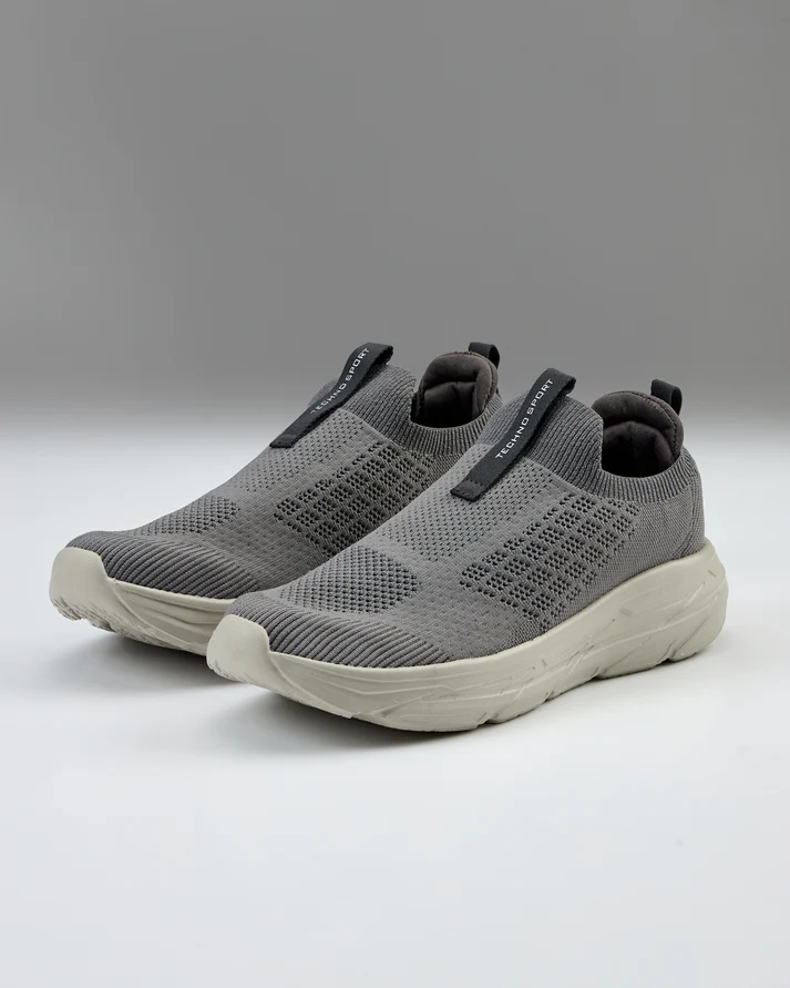 Men Elevate-X Performance Shoes with IMPACT+