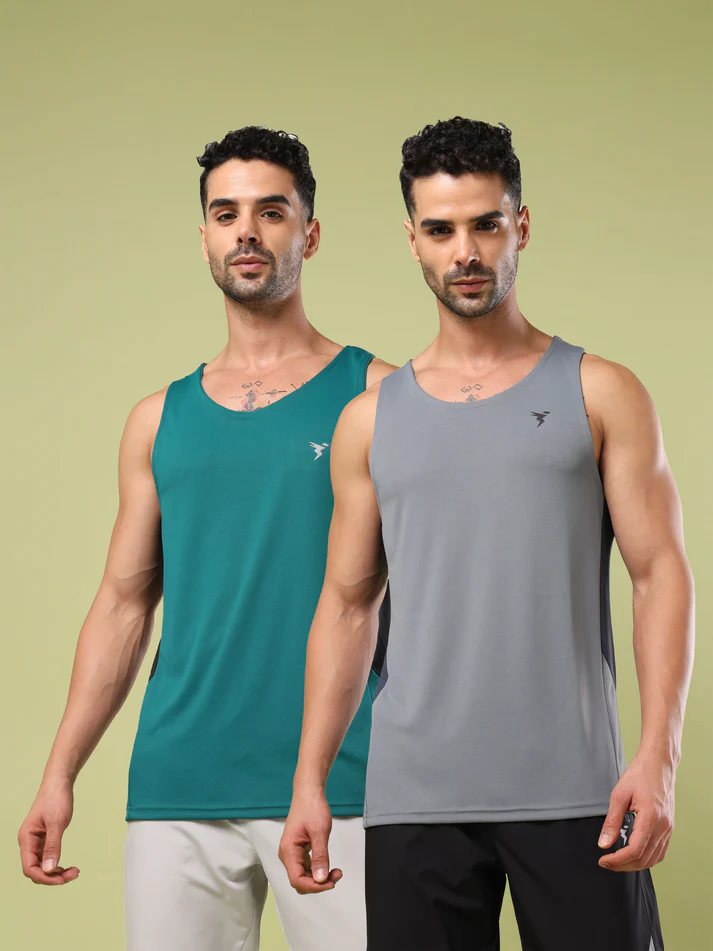 Men Solid Slim Fit Scoop Neck Sports Innerwear Vest with TECHNO COOL+ (Pack of 2)